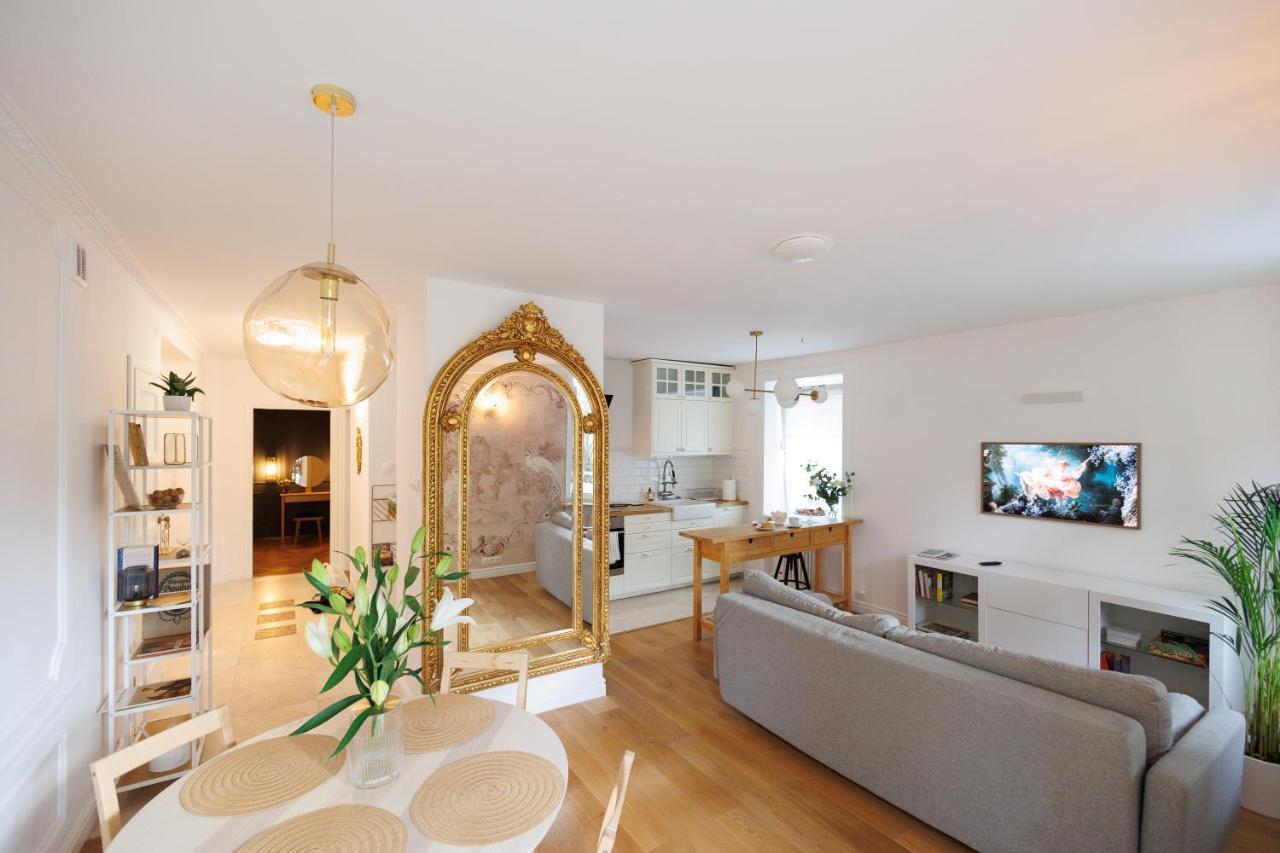 Maison Bruehl - Apartamenty Przy Ogrodzie Saskim Warsaw Ngoại thất bức ảnh