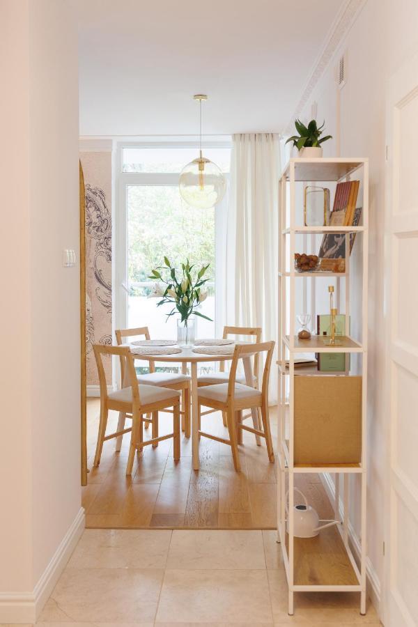 Maison Bruehl - Apartamenty Przy Ogrodzie Saskim Warsaw Ngoại thất bức ảnh